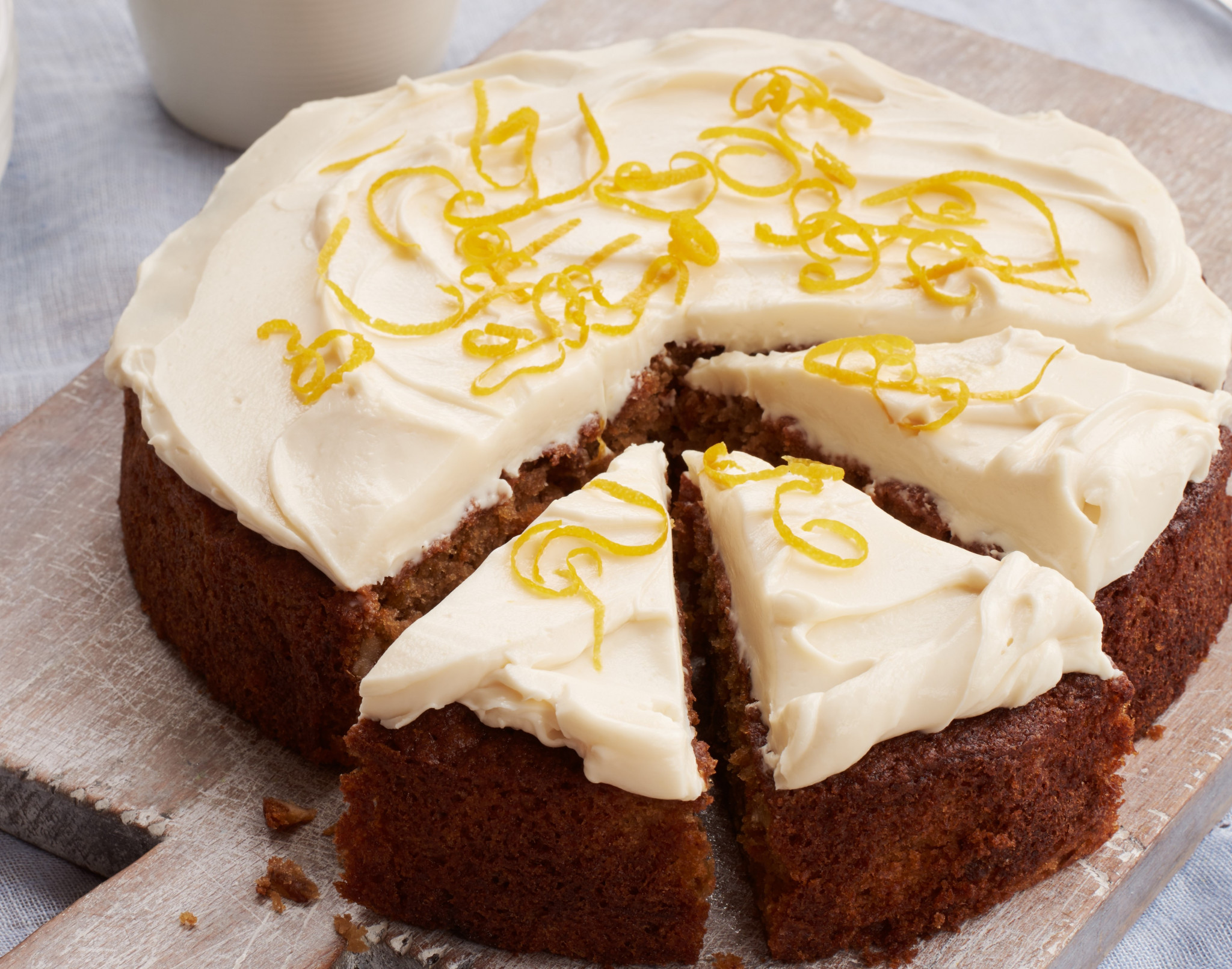 Wholewheat Carrot And Honey Cake - The People's Friend